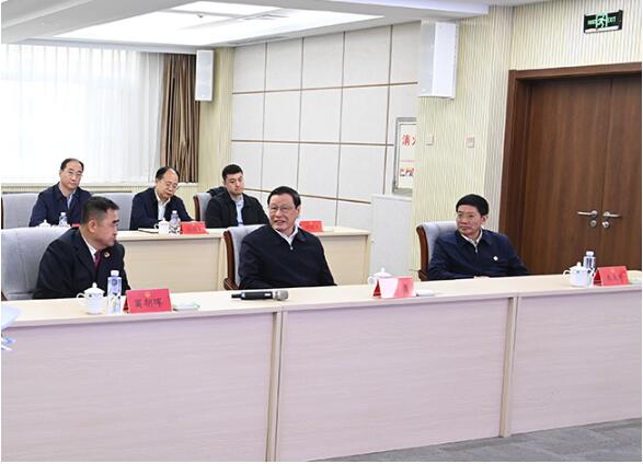 最高检调研组在宁夏调研