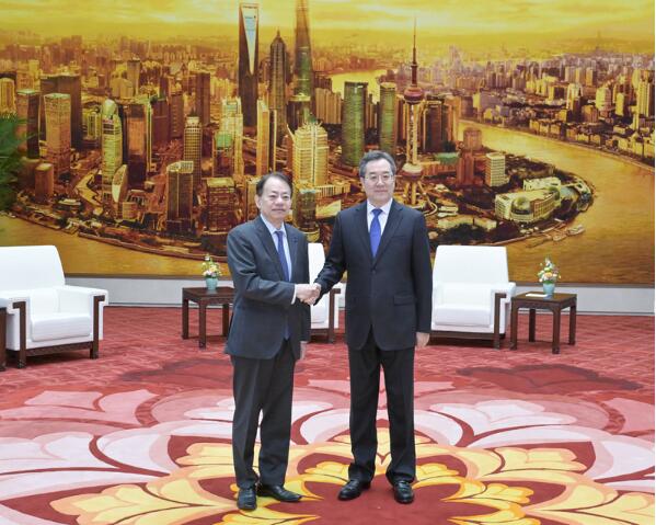 丁薛祥会见亚洲开发银行行长浅川雅嗣