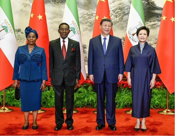 习近平同赤道几内亚总统奥比昂会谈4