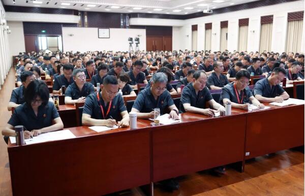 第二期法院领导干部学习贯彻习近平法治思想推进审判工作现代化培训班暨人民法院大讲堂举行2