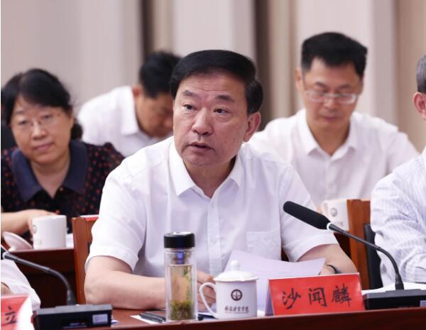 最高法咨询委调研成果交流会举行8 最高法咨询委调研成果交流会举行8