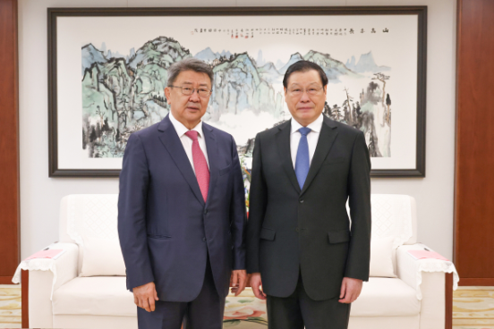 应勇会见蒙古国驻华大使恩赫包勒德