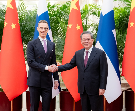 李强会见芬兰总统斯图布 李强会见芬兰总统斯图布