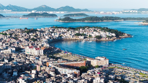 海韵悠悠漳郡地 人文熠熠古城新 海韵悠悠漳郡地 人文熠熠古城新