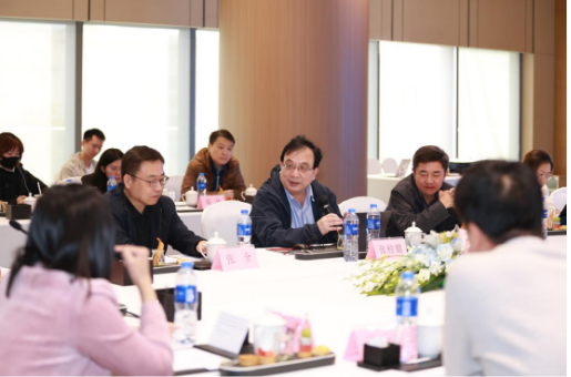 公共服务性凸显!每年1.88亿人次乘坐顺风车通勤出行1 公共服务性凸显!每年1.88亿人次乘坐顺风车通勤出行1